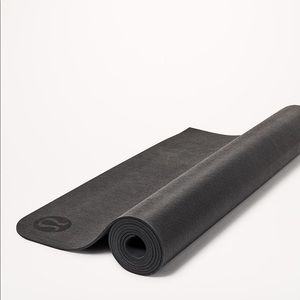 Lululemon Namastay Mat Green